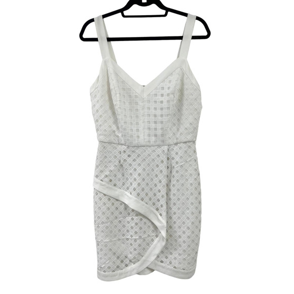 NWT Adelyn Rae Sleeveless White Mini Dress with Lattice Overlay Medium - Picture 1 of 9